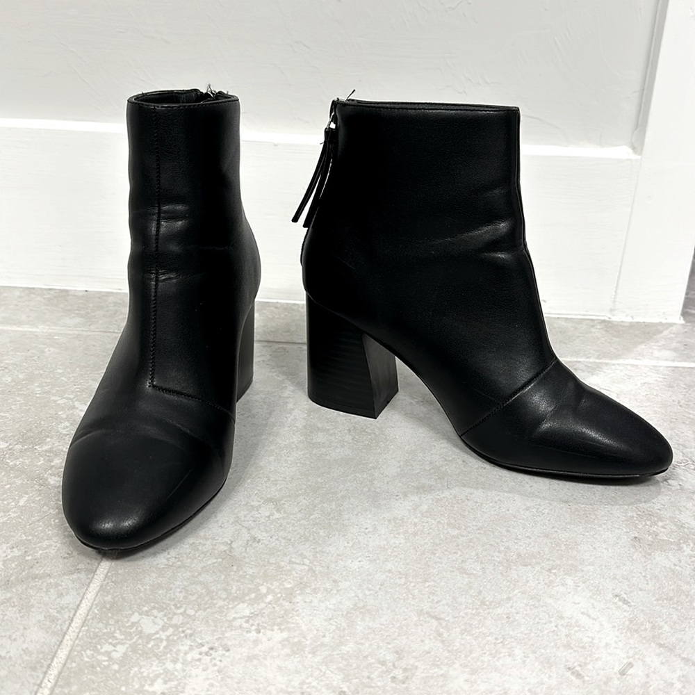 Black Booties size 6.5 Like New